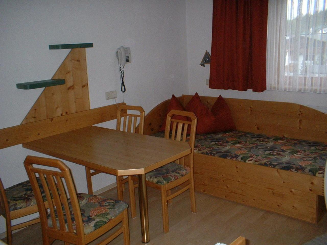 Gaestehaus Manuela - Familie Rantner Seefeld in Tirol Exterior foto